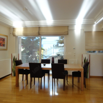 Τραπεζαρία - Dinning area